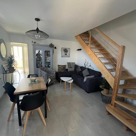 Maison Chaleureuse Avec Terrasse Privative Proche De La Gare Et Du Centre-Ville Рошфор Екстер'єр фото