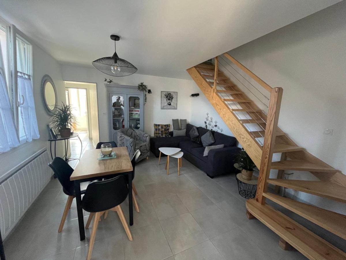 Maison Chaleureuse Avec Terrasse Privative Proche De La Gare Et Du Centre-Ville Рошфор Екстер'єр фото