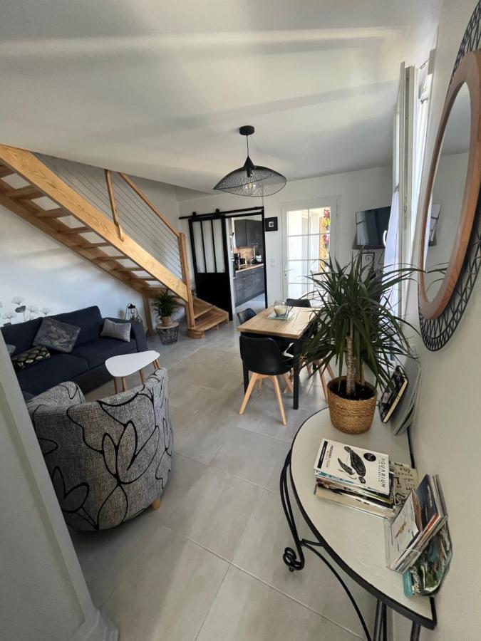 Maison Chaleureuse Avec Terrasse Privative Proche De La Gare Et Du Centre-Ville Рошфор Екстер'єр фото
