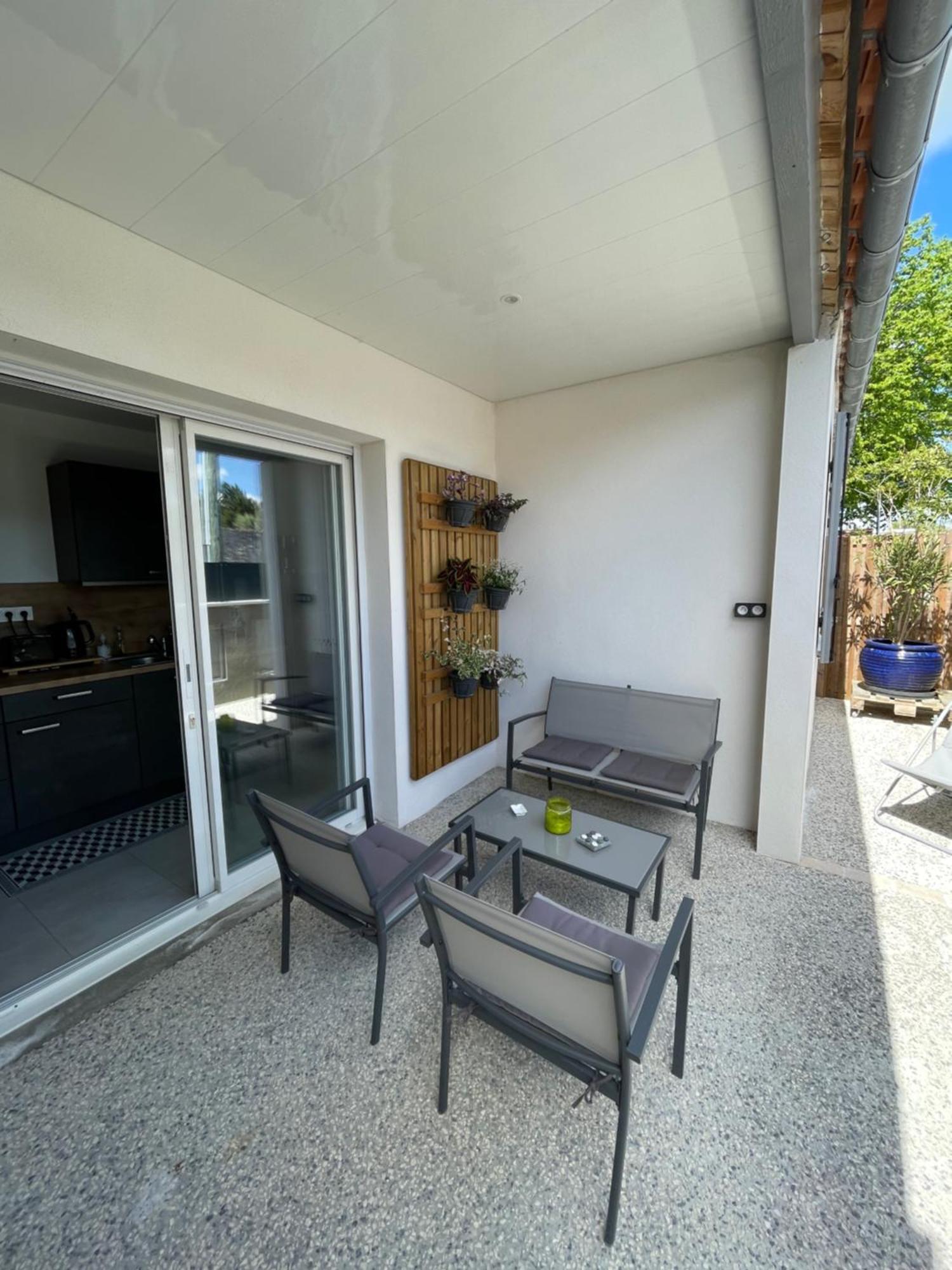 Maison Chaleureuse Avec Terrasse Privative Proche De La Gare Et Du Centre-Ville Рошфор Екстер'єр фото